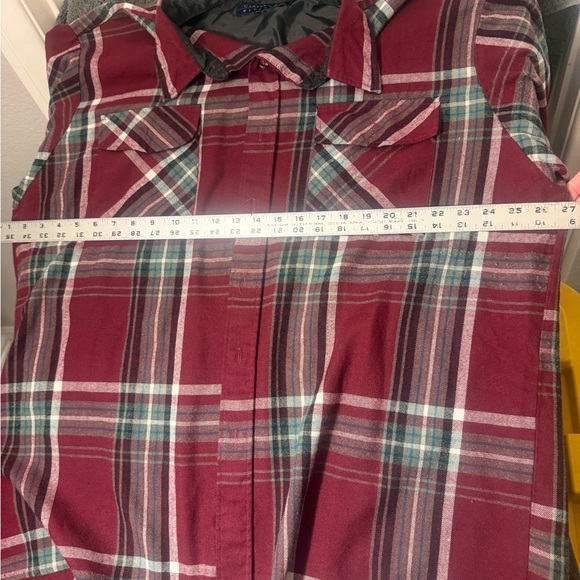 Claybrooke Outdoors Vintage Men's Red Plaid Shirt - Picture 3 of 4
